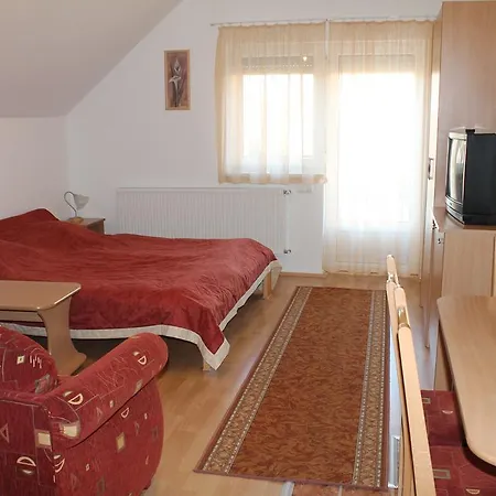 Harkany-szt. Istvan Appartamento Harkány